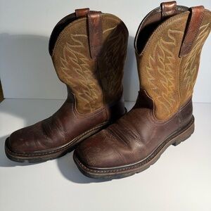 Ariat Men's Groundbreaker Wide Square Toe Work Boots.